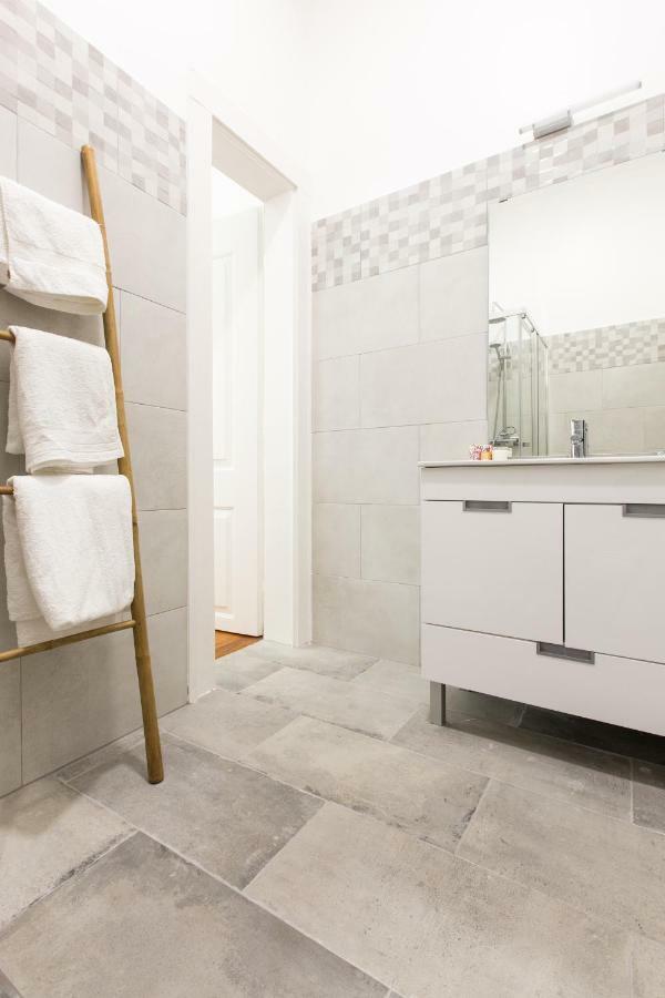 Lisbon Secret & Charming Baixa 4 Bedroom Apartment Екстериор снимка